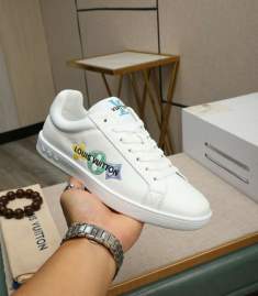 Picture of Louis Vuitton Shoes _SKULVsz38-44hnh022014988